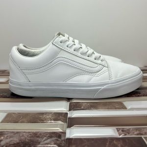 Vans Old Skool Classic Tumble Shoe white leather size 7 in women size 5.5 in men